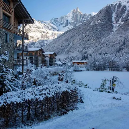 La Cordee 504 - Year * Chamonix