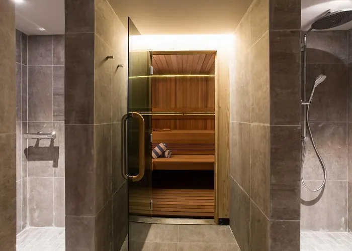 La Cordee 504 - Year Chamonix